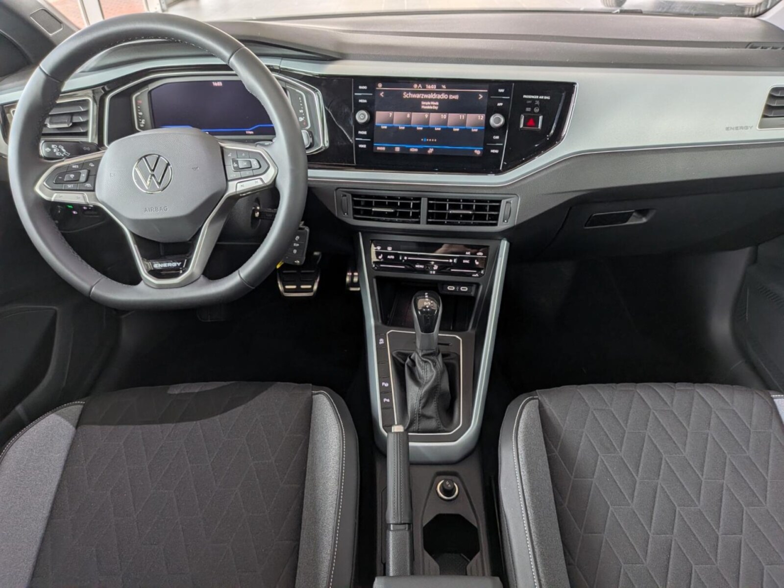 Volkswagen Polo – Bild 11