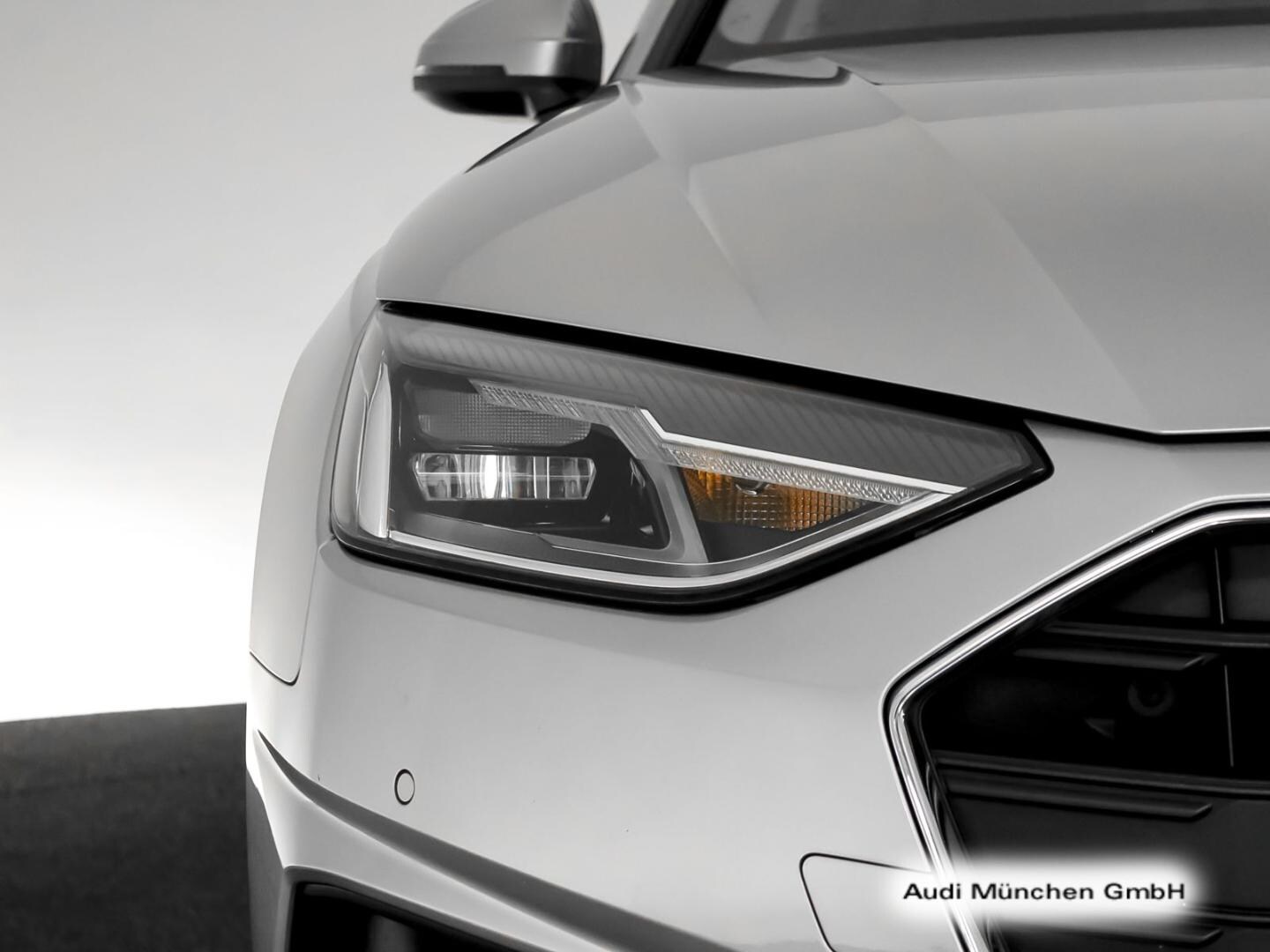 Bild über Audi A4 Avant 40 TFSI S tronic - für weitere Informationen kontaktieren Sie den Audi Partner