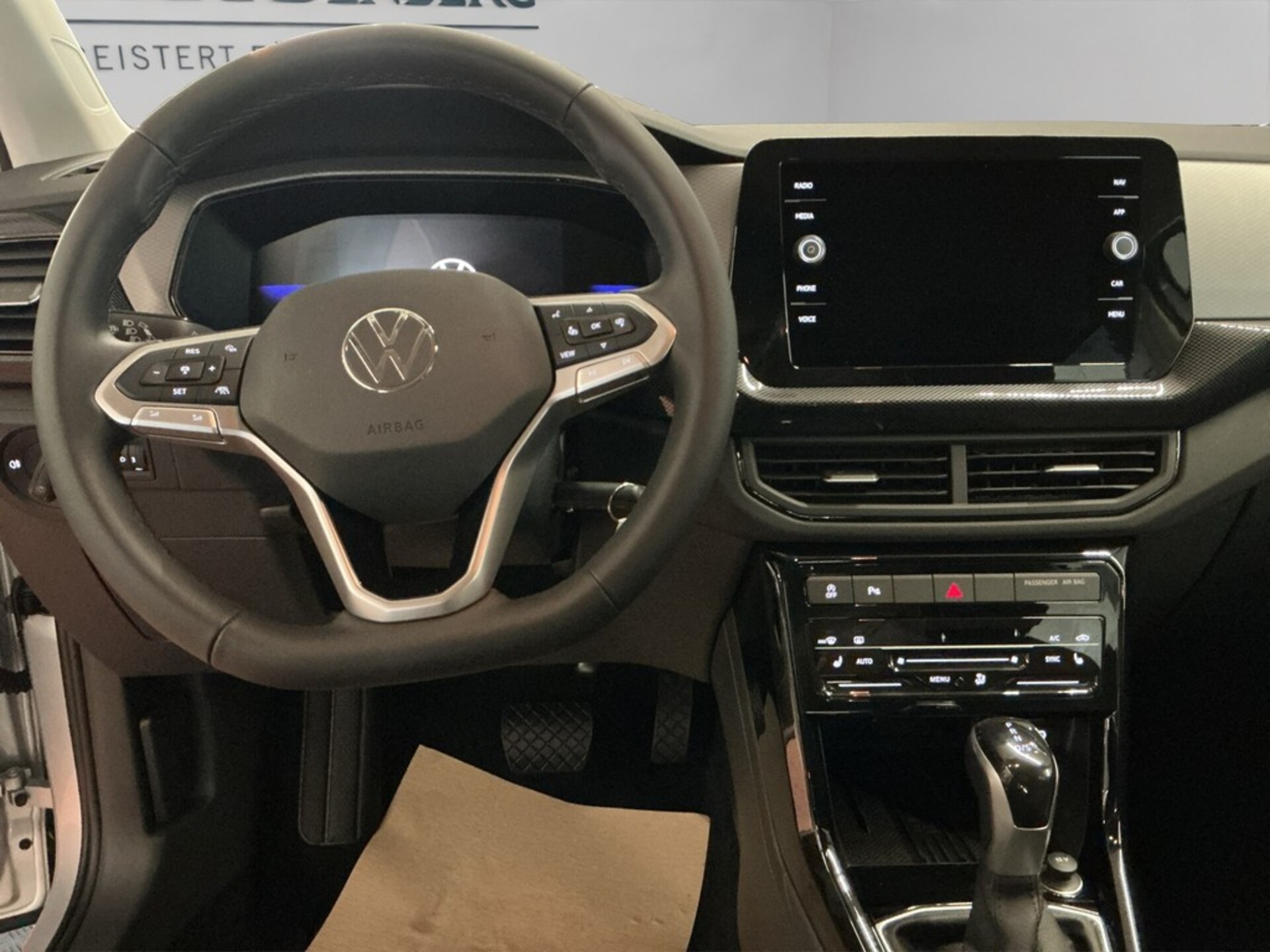 Volkswagen T-Cross Life