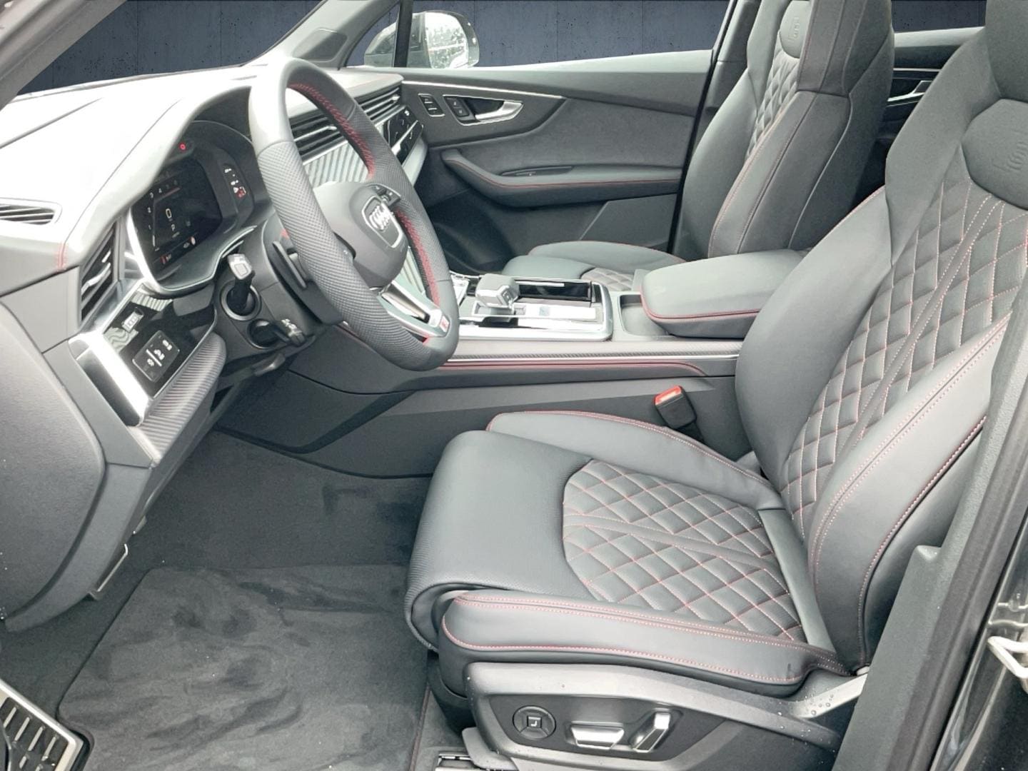 Bild über Audi Q7 SUV S line business TDI quattro 210 kW tiptronic - für weitere Informationen kontaktieren Sie den Audi Partner