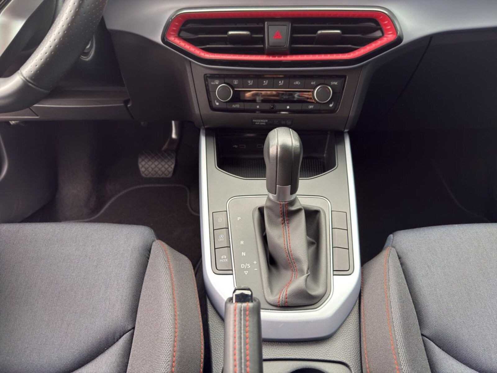SEAT Arona – Bild 12