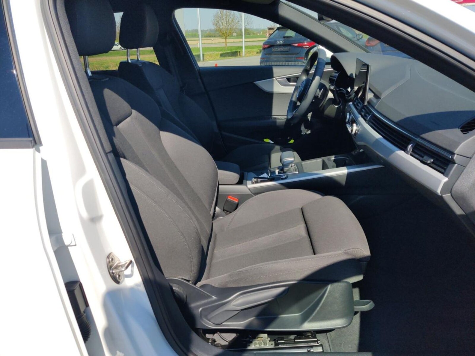 Audi A4 Avant – Bild 13