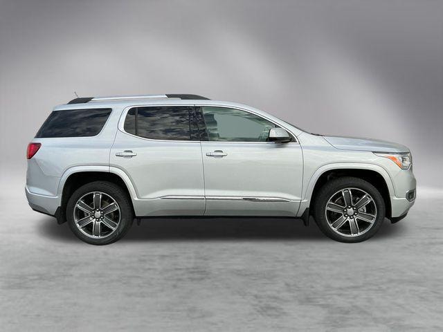 2017 GMC Acadia