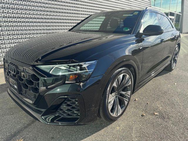 2025 Audi Q8 55 Premium Plus Tiptonic quattro's photo