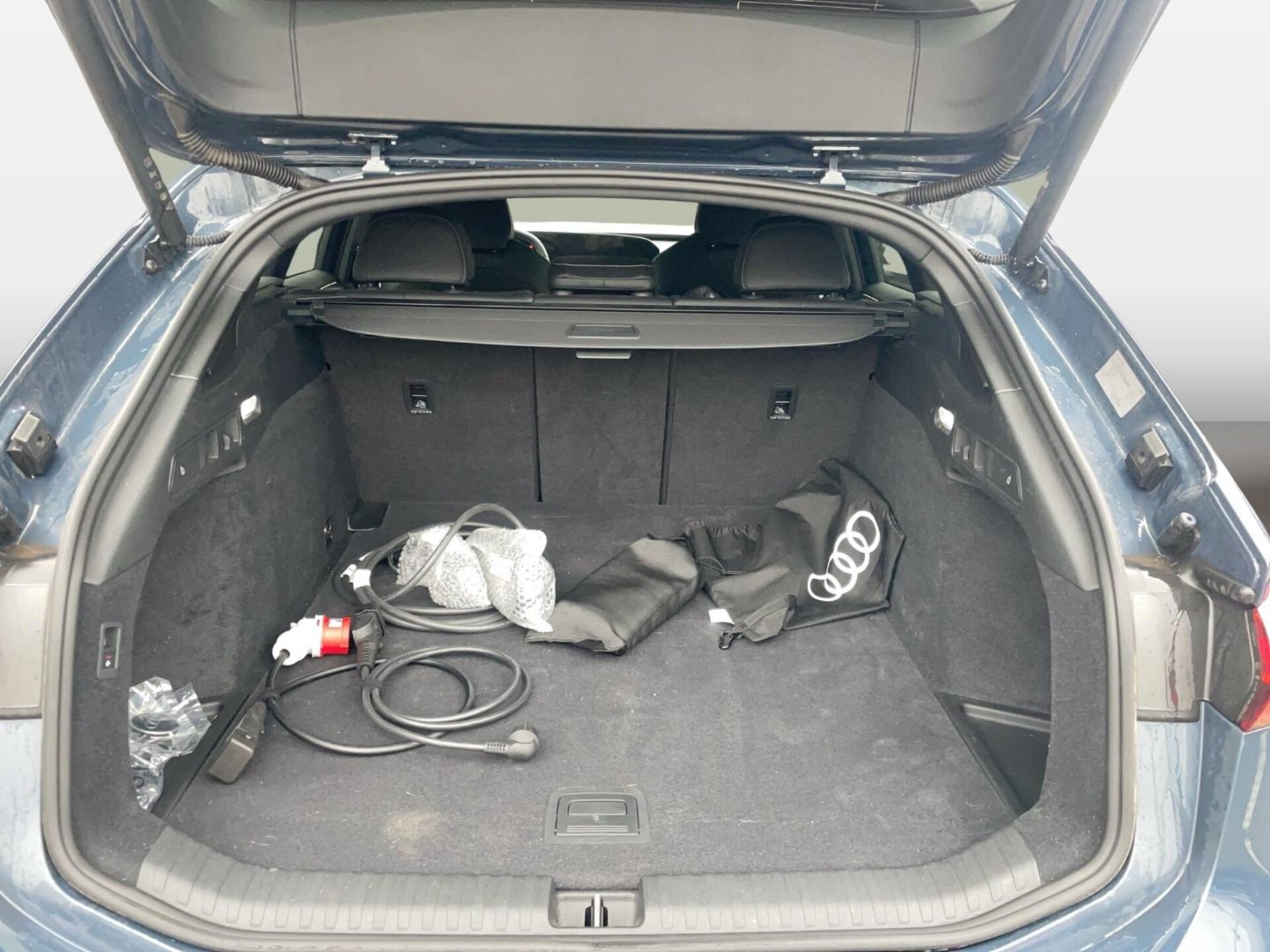 Audi A6 Avant e-tron
