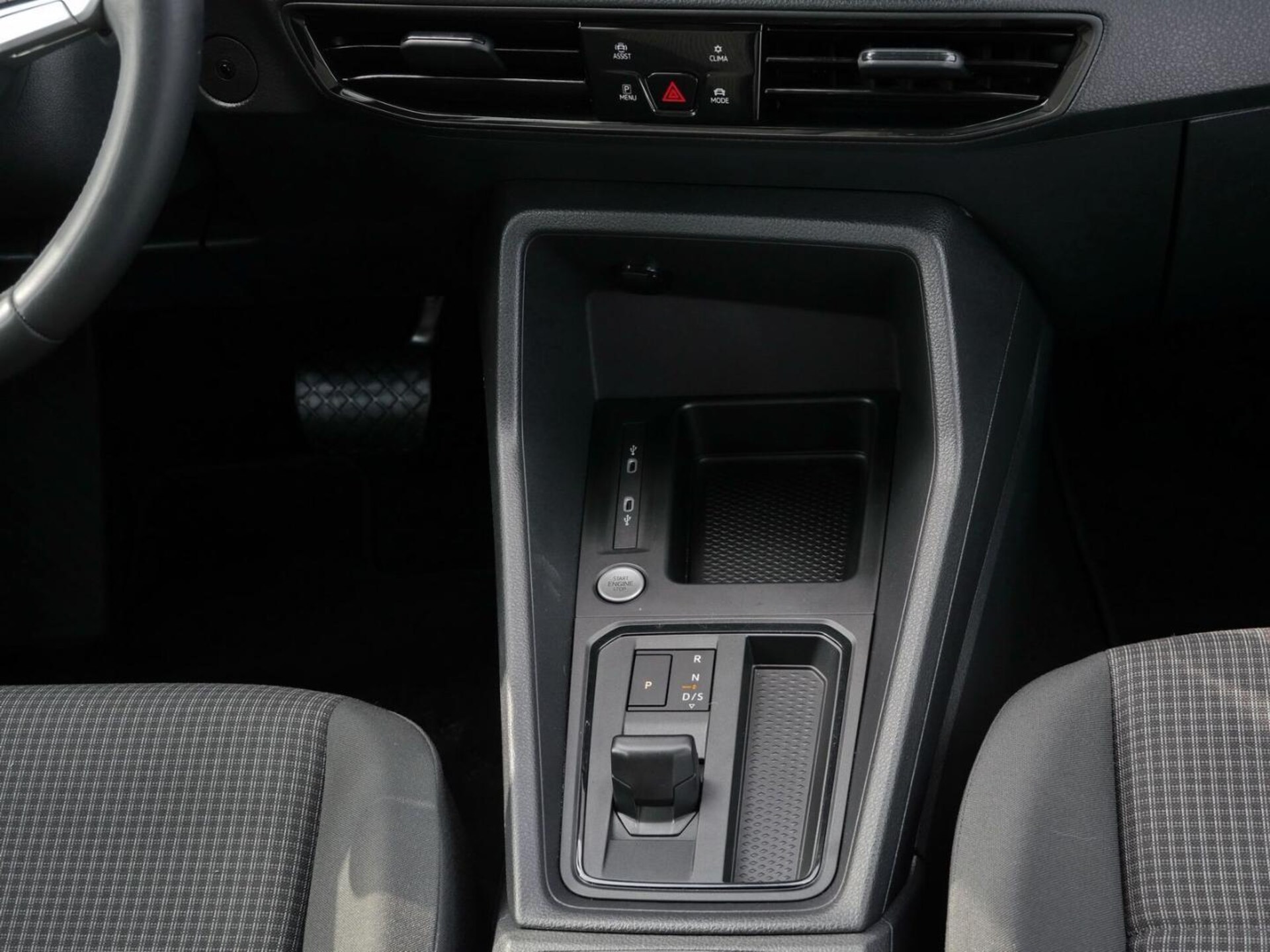 Volkswagen Caddy Basis-Modell
