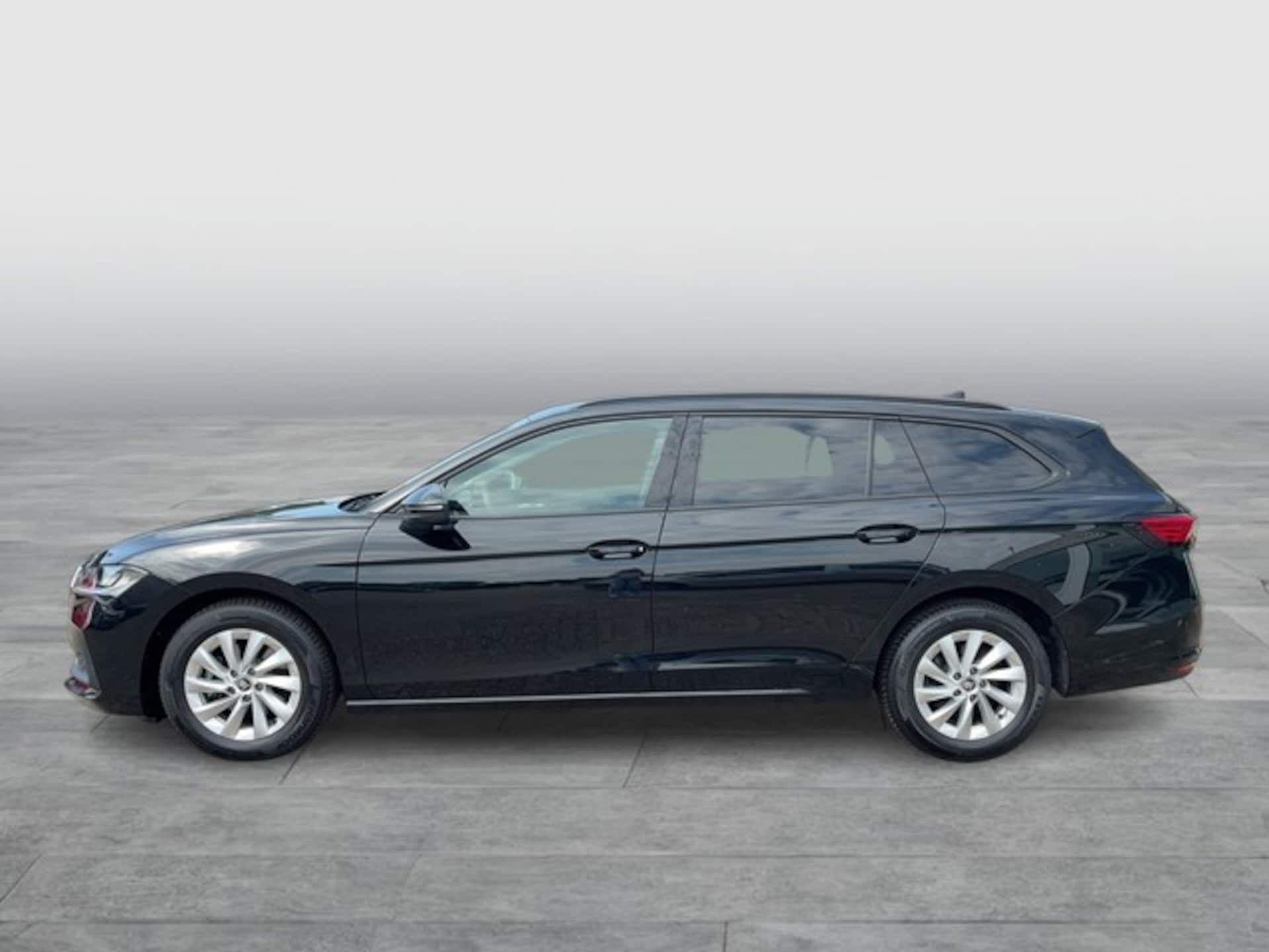 Skoda Superb Combi Essence