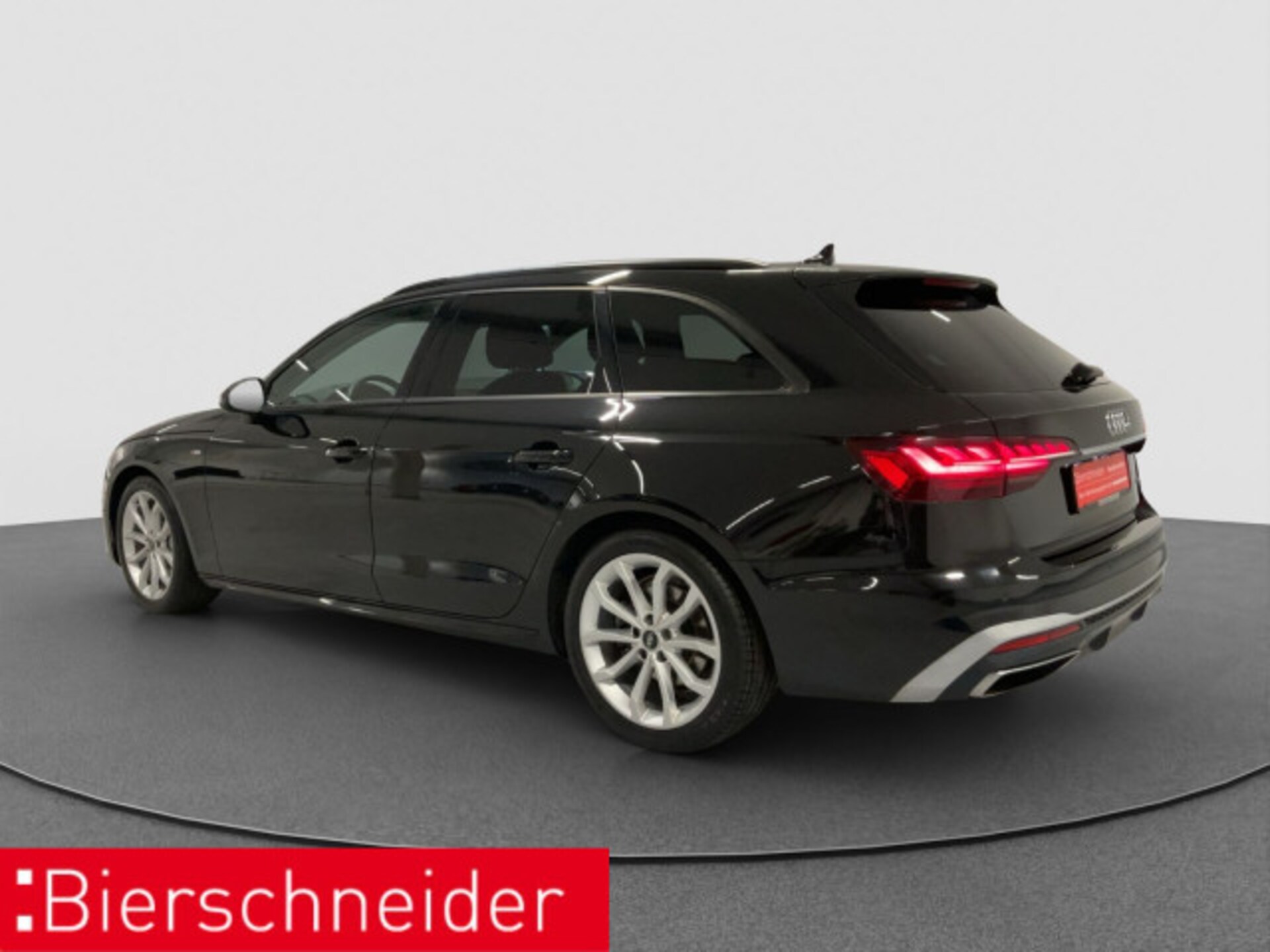 Audi A4 Avant S line