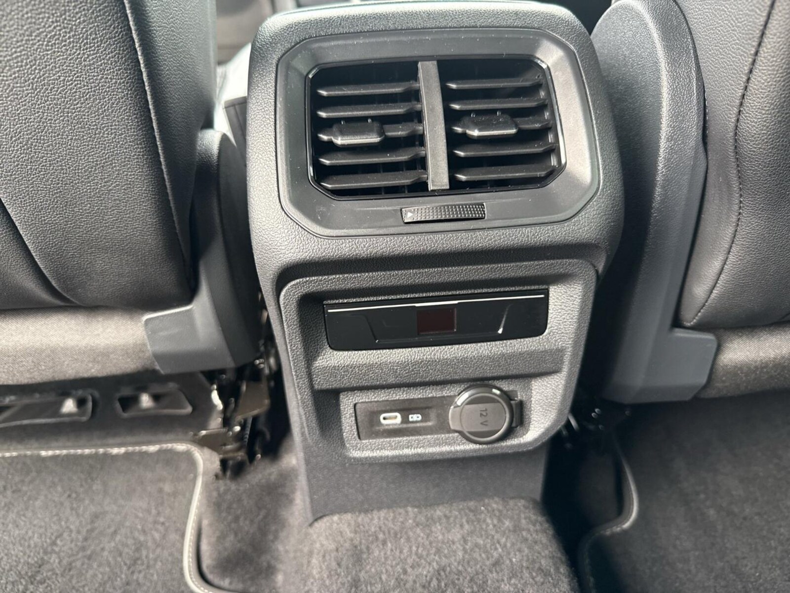 Volkswagen Tiguan Allspace – Bild 21