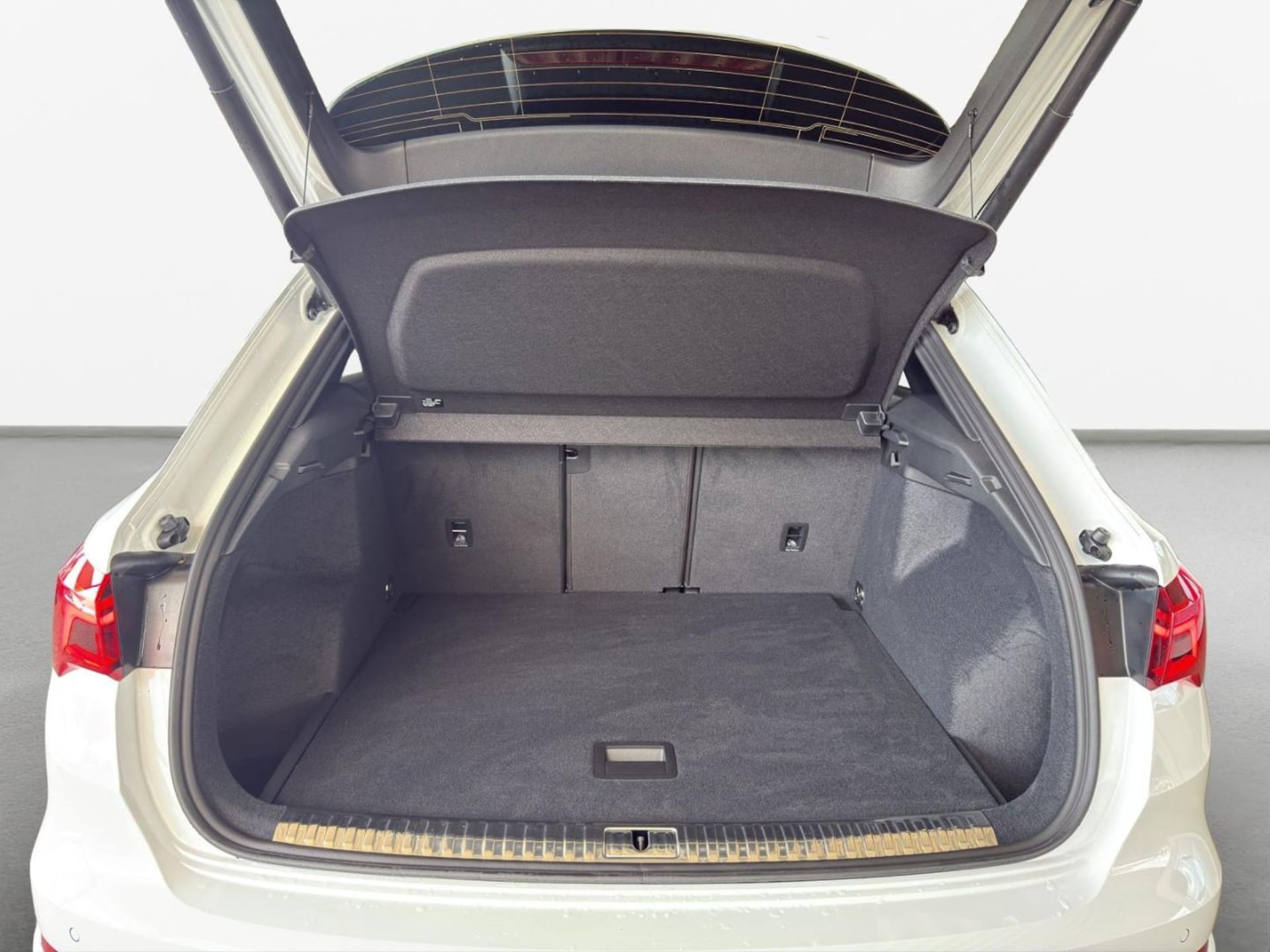 Audi Q3 SUV S line