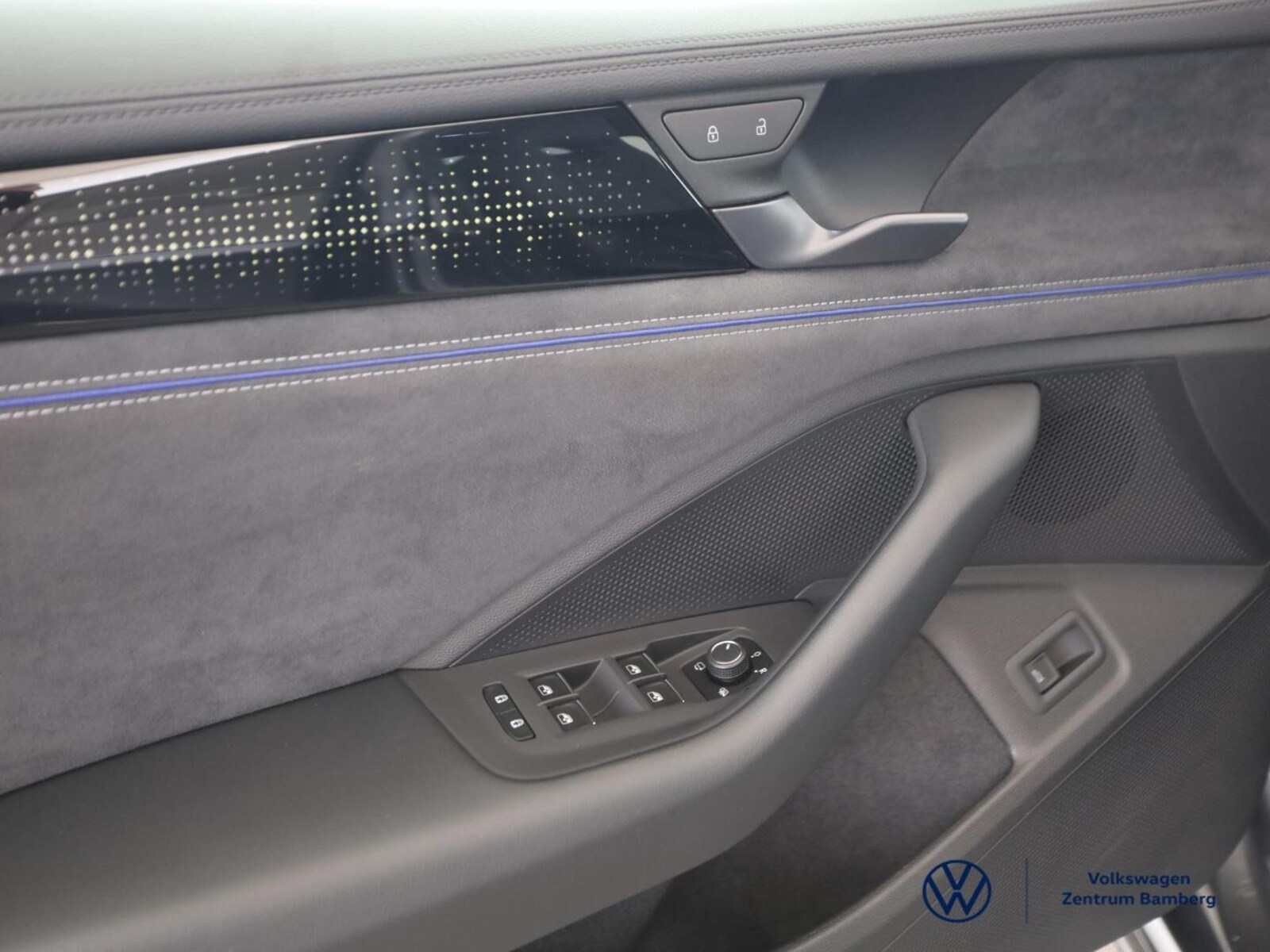Volkswagen Passat – Bild 7
