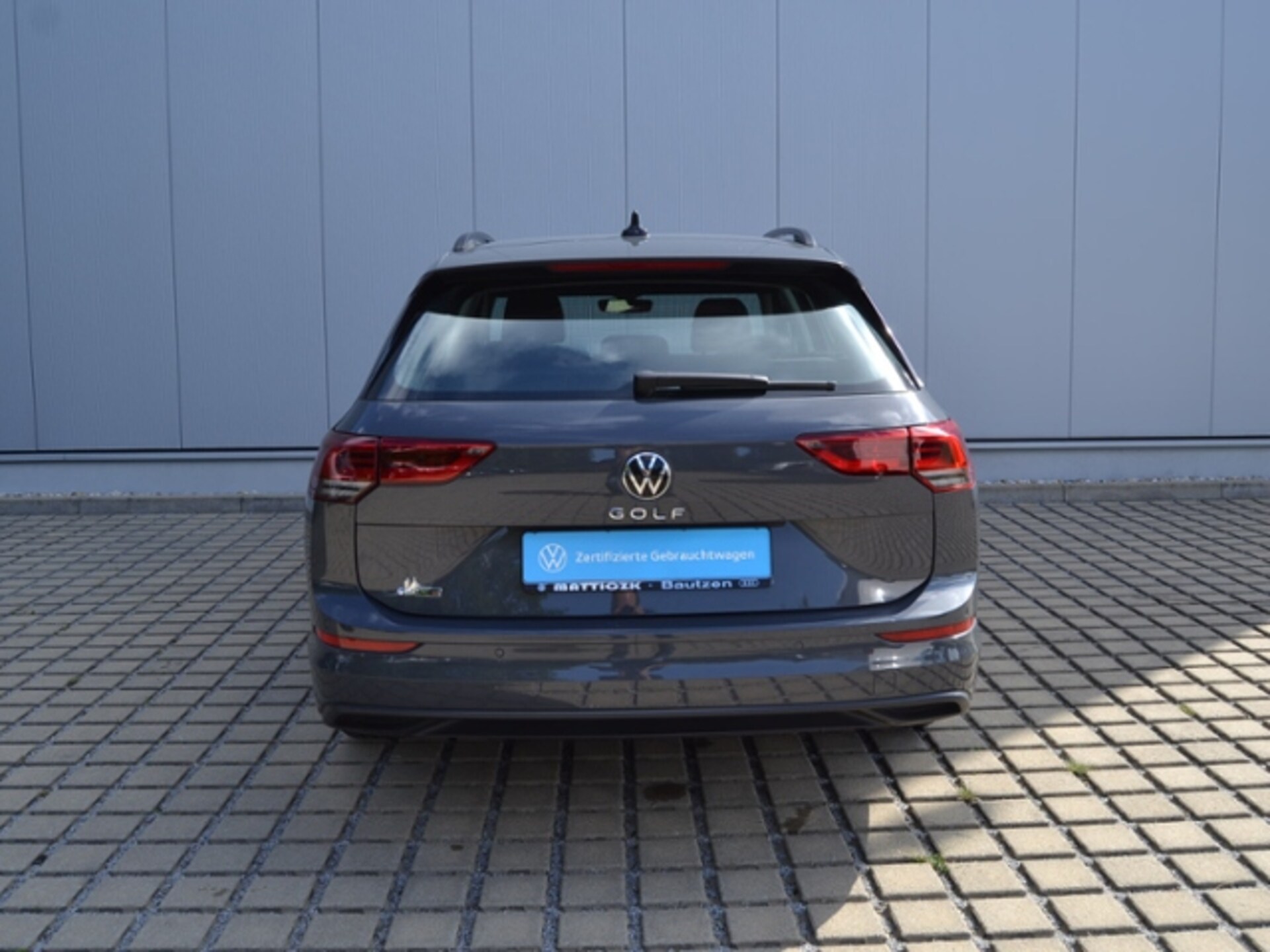 Volkswagen Golf Variant Life