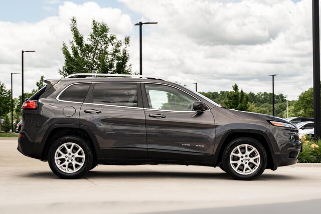 2016 Jeep Cherokee