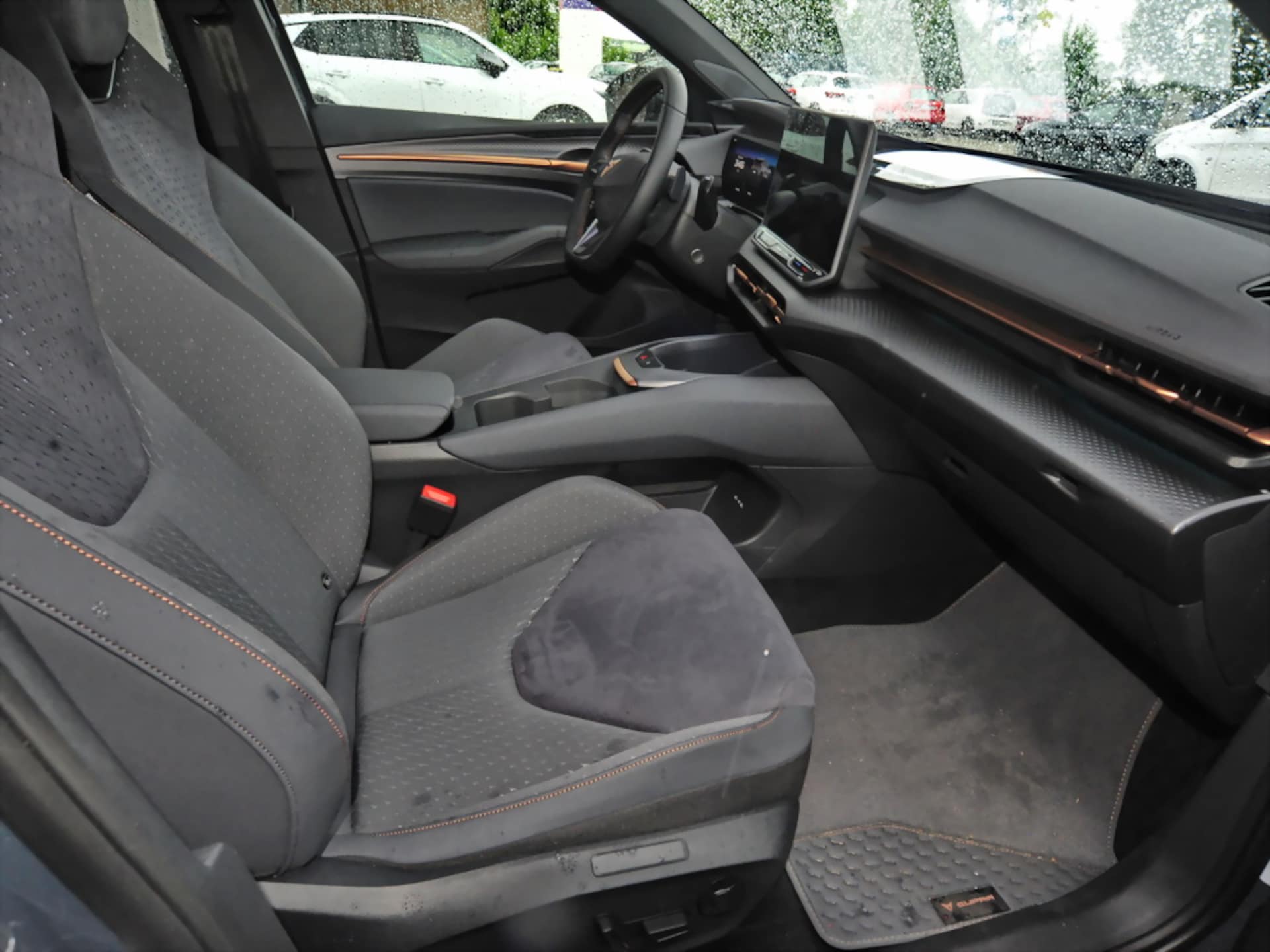 CUPRA Raval Endurance