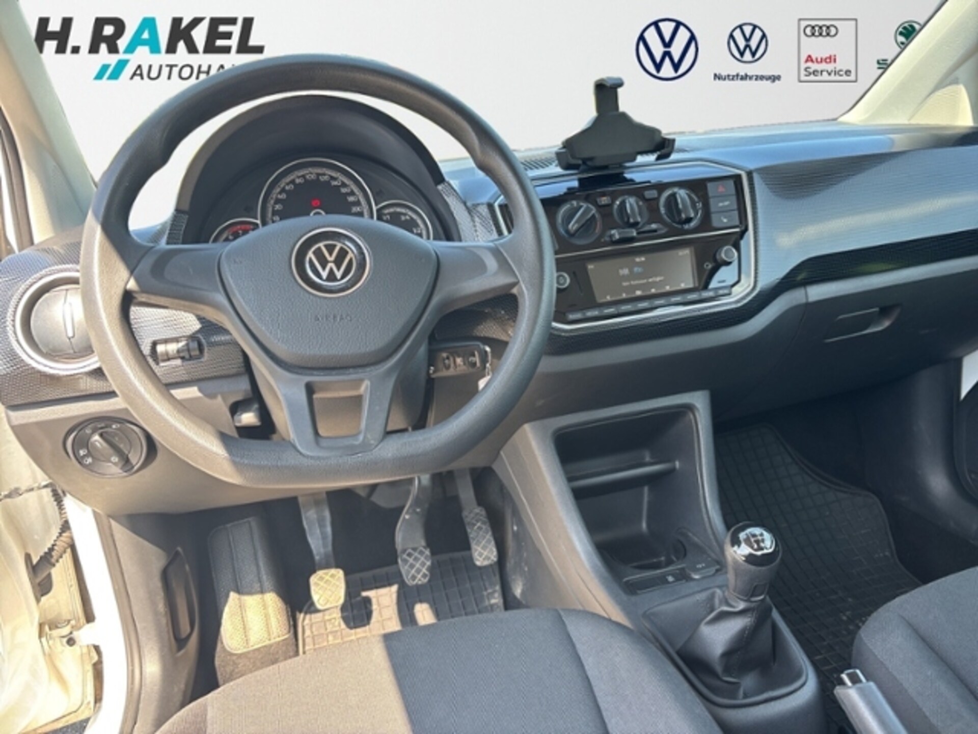 Volkswagen up!