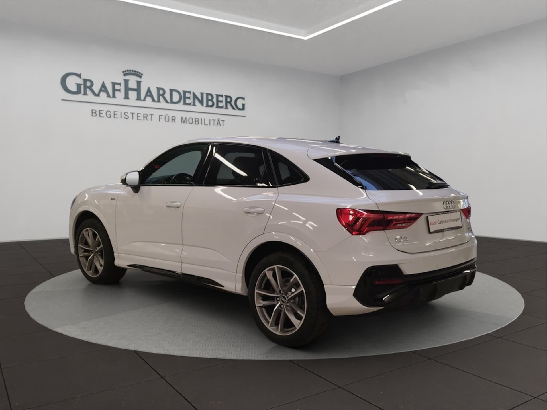Audi Q3 Sportback S line