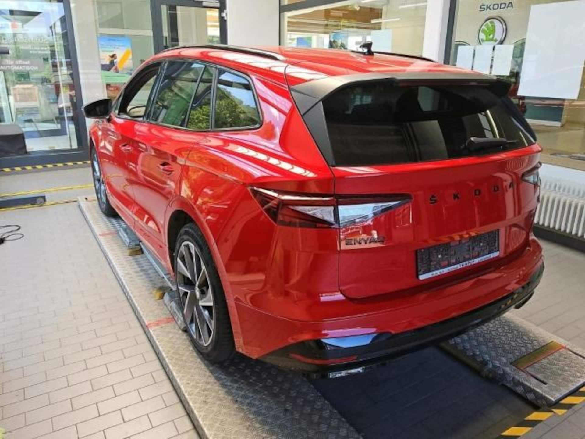 Skoda Enyaq 80X Sportline