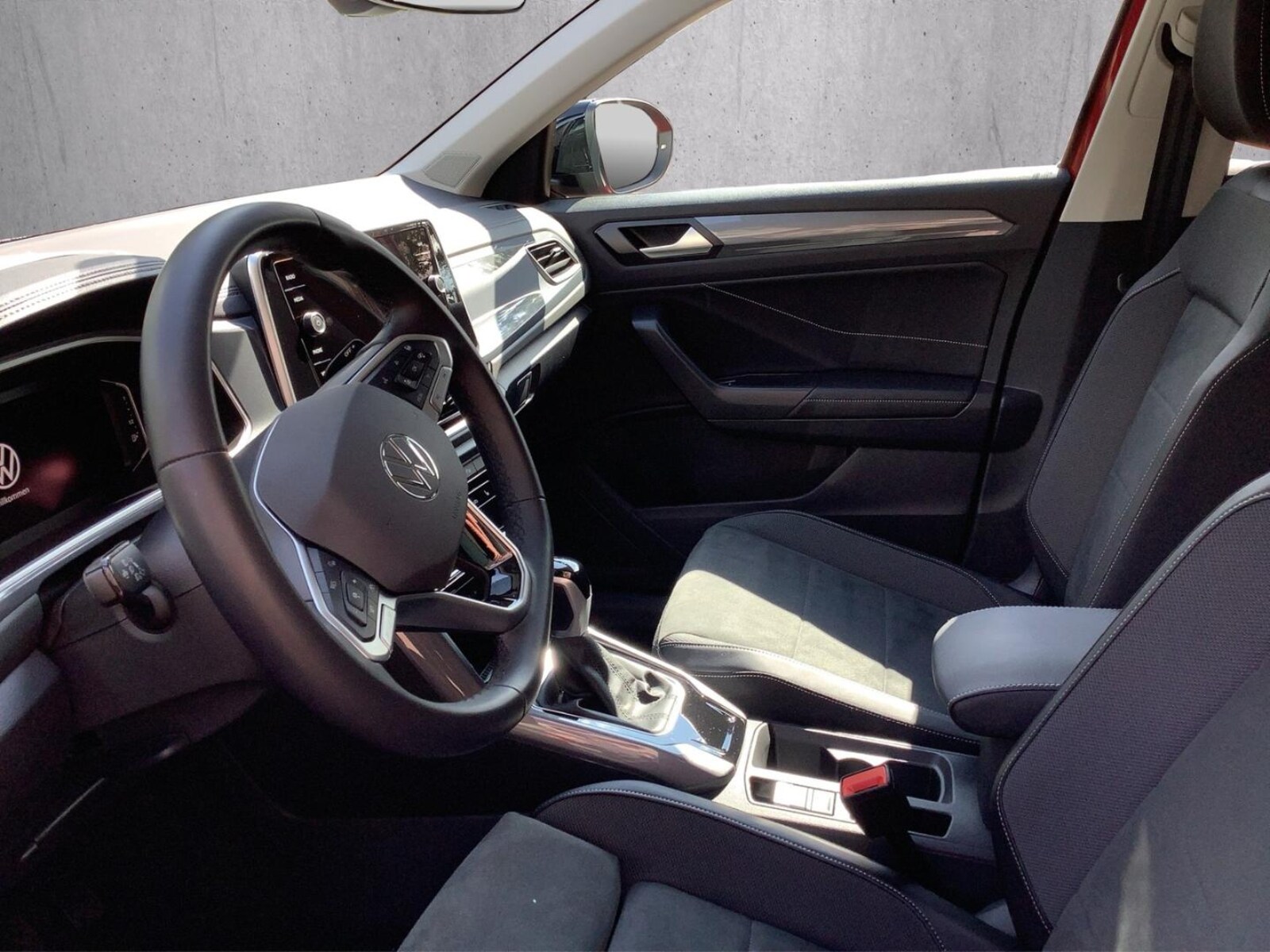 Volkswagen T-Roc – Bild 12