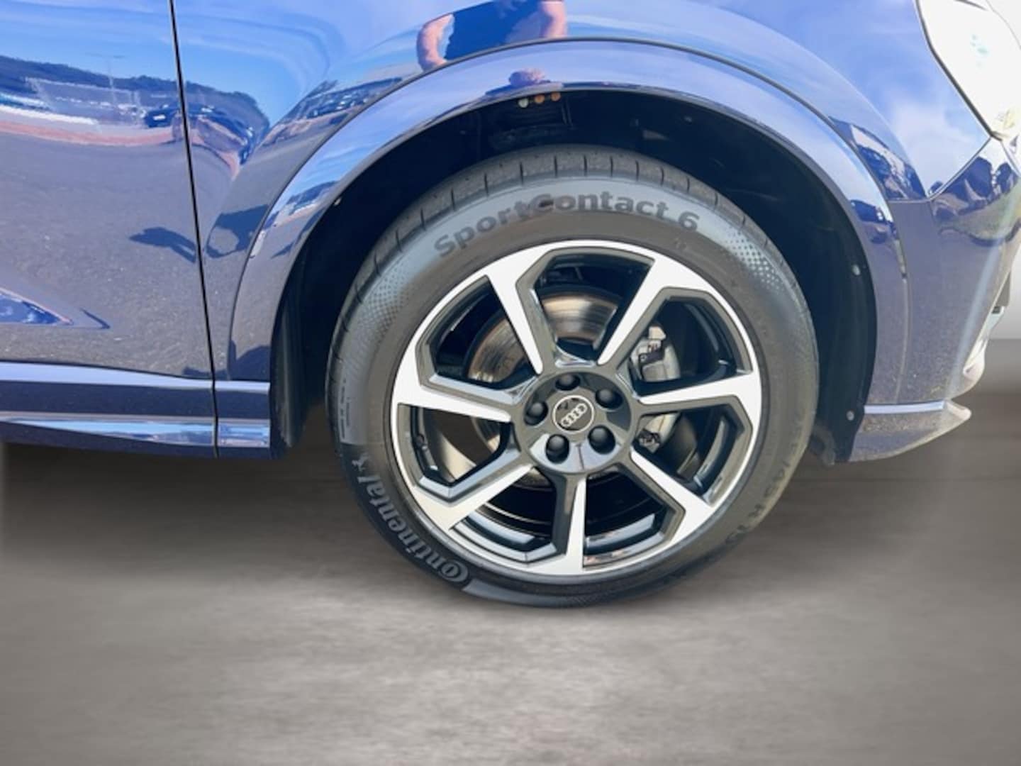 Bild über Audi Q3 advanced 35 TFSI S tronic - für weitere Informationen kontaktieren Sie den Audi Partner
