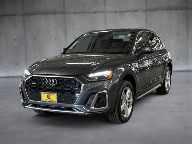 Photo of 2025 Audi Q5 Plug-in Hybrid