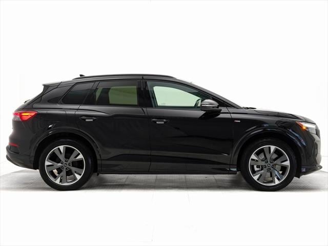 Used 2024 Audi Q4 e-tron Premium Plus with VIN WA1LUBFZ2RP040842 for sale in Beaverton, OR