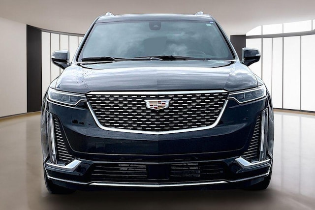 2025 Cadillac XT6