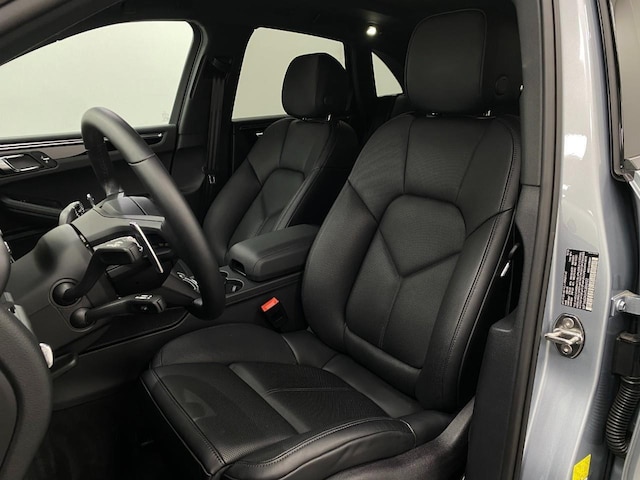 2026 Porsche Macan Base - Photo 40