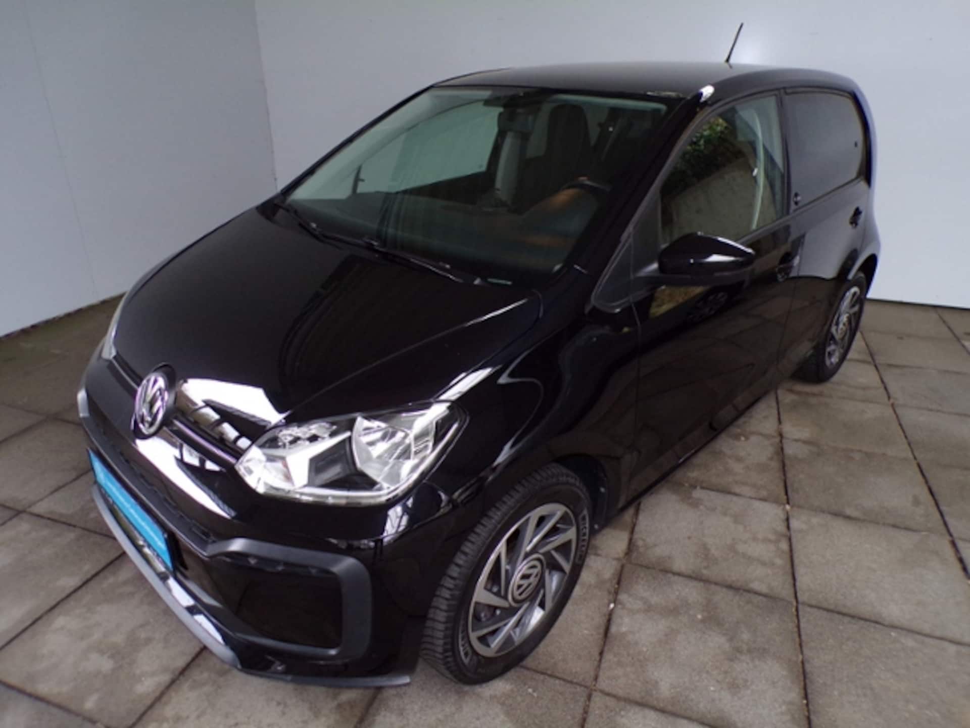 Volkswagen up! sound up!