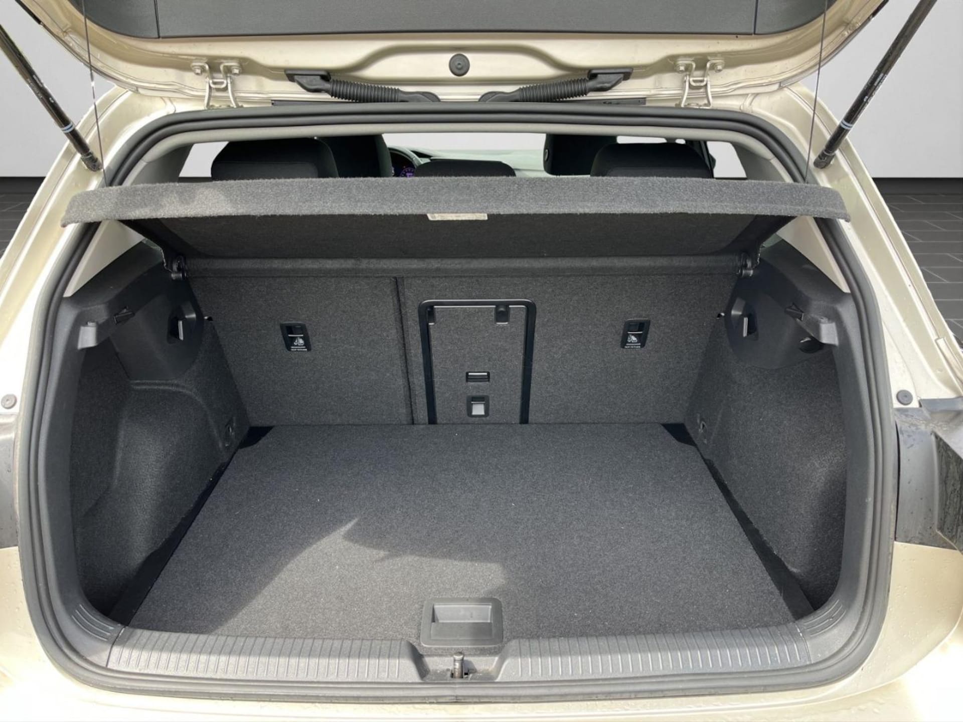 Volkswagen Golf MOVE