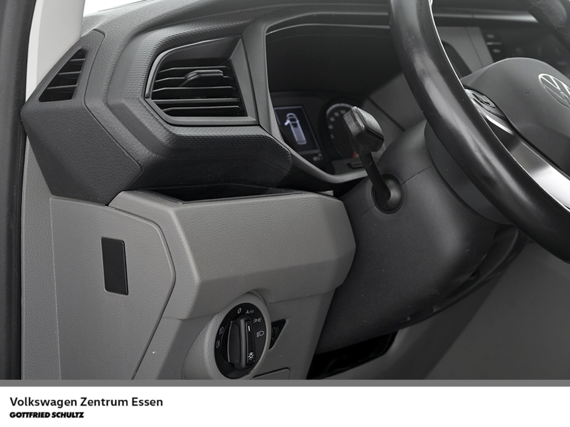 Volkswagen T6.1 Transporter Kasten langer Radstand