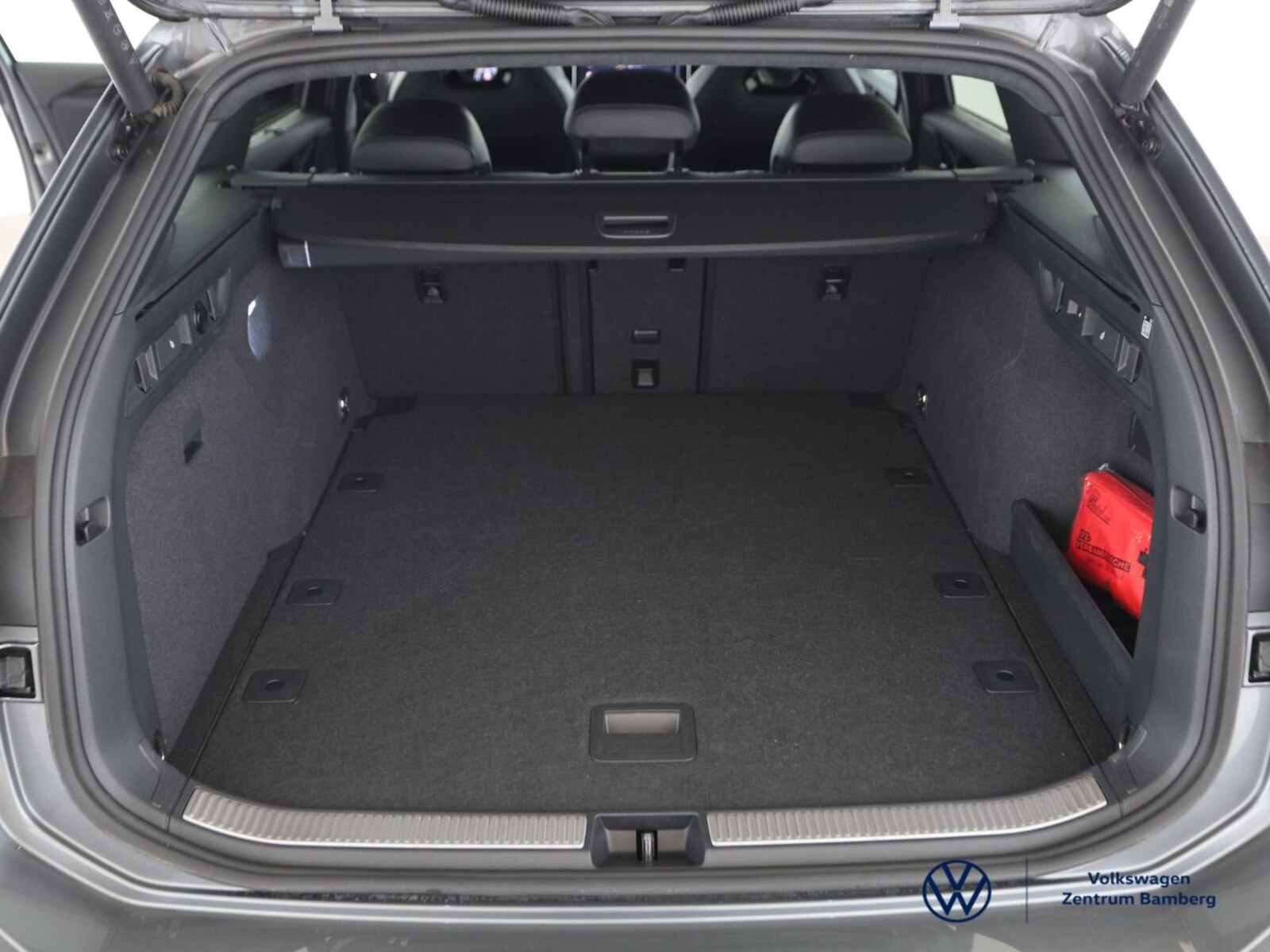 Volkswagen Passat – Bild 11