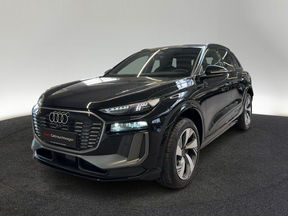 Image about Audi Q6 SUV e-tron e-tron quattro
