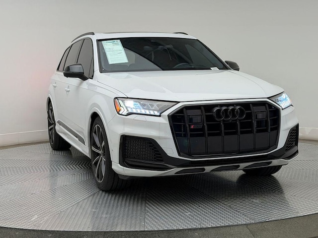 2023 Audi SQ7
