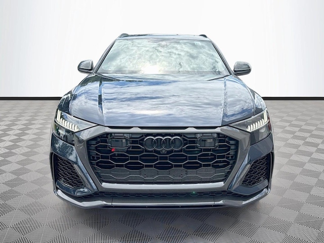 2023 Audi RS Q8