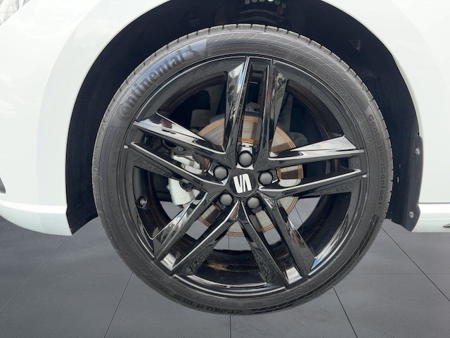 Bild des Autos 12