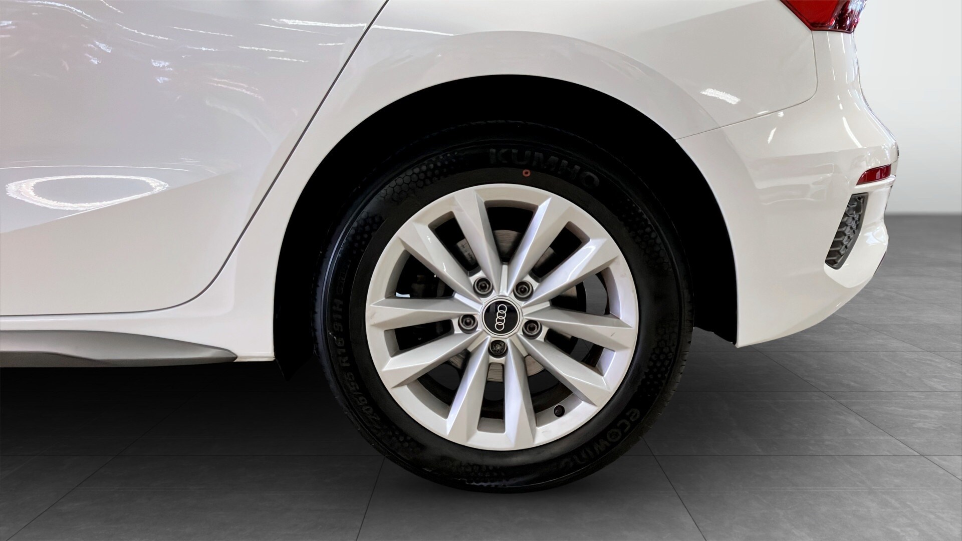 Image about Audi A3 Sportback A3 Sportback 35 TFSI Proline 150 hk 6-växlad