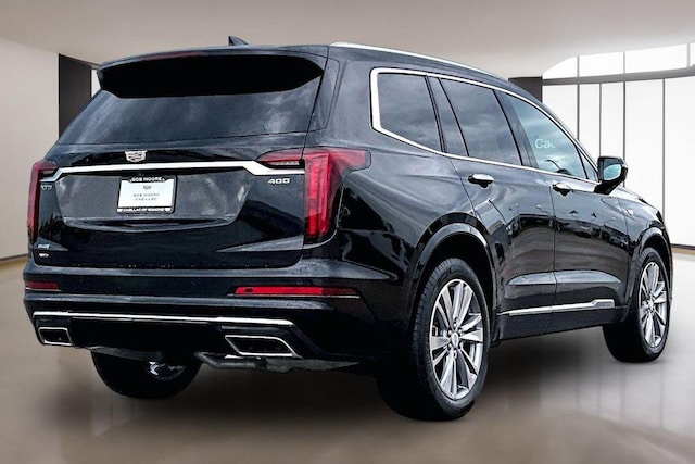 2025 Cadillac XT6