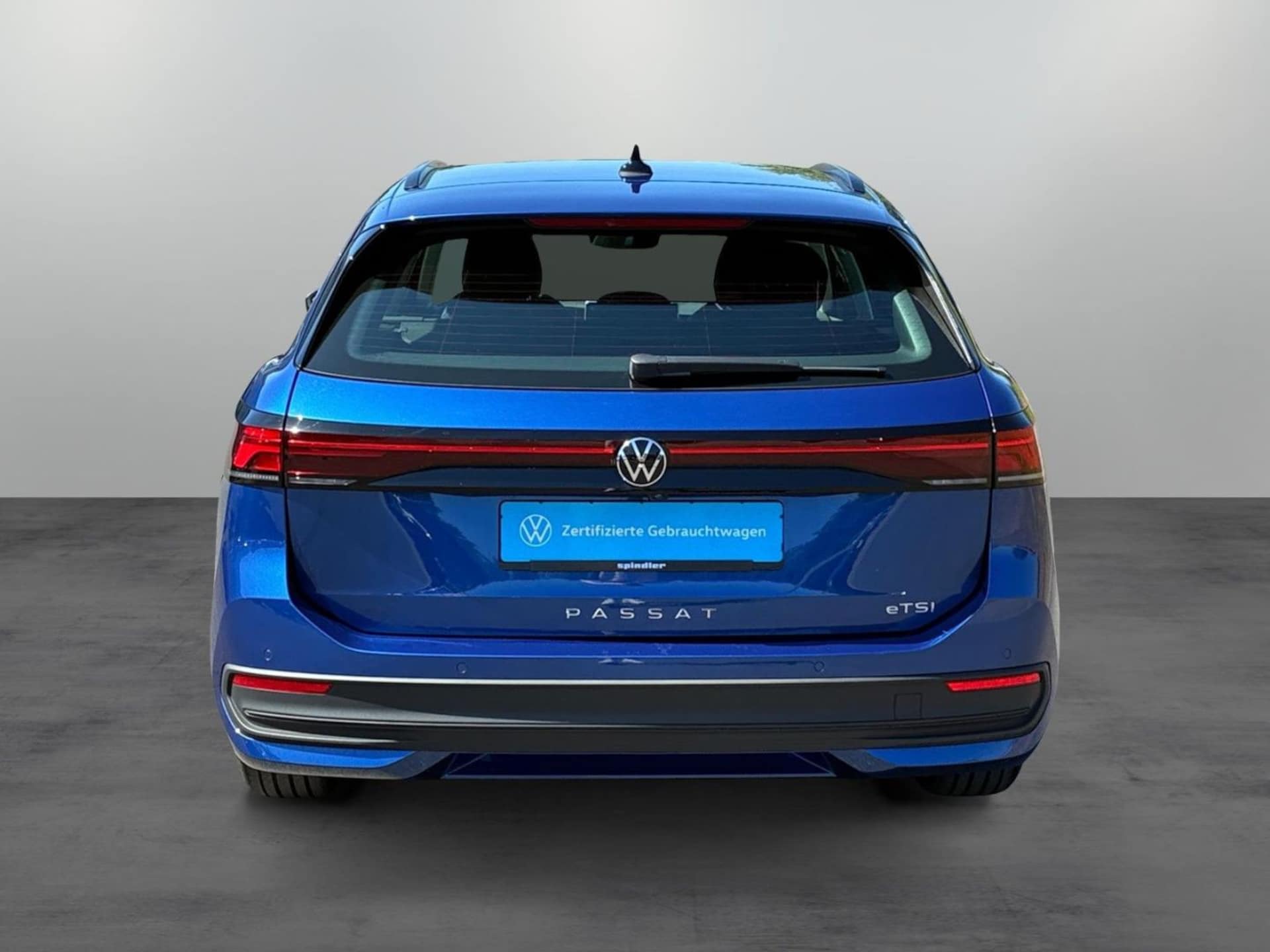 Volkswagen Passat Basis-Modell