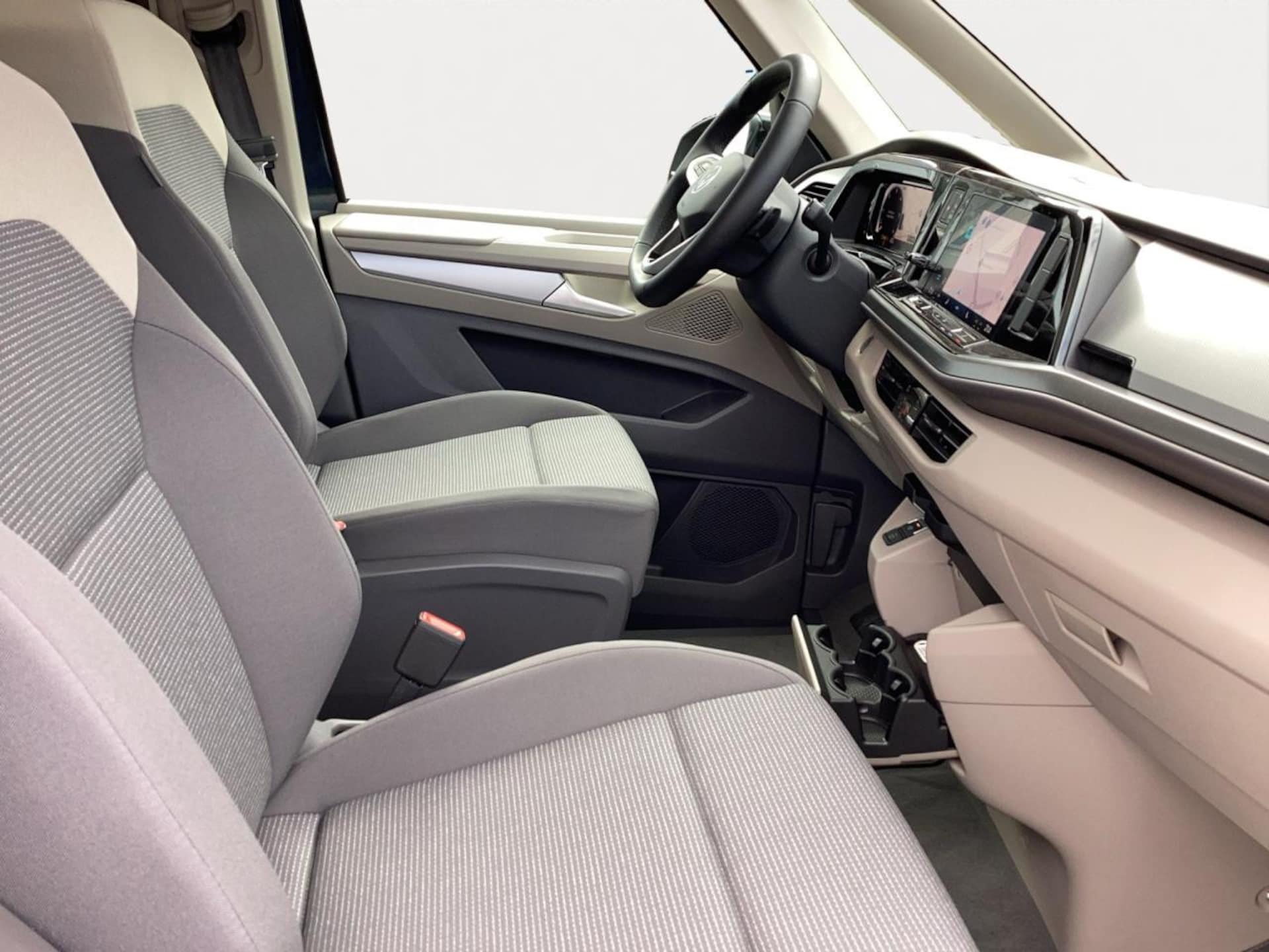 Volkswagen Multivan Langversion Basis-Modell