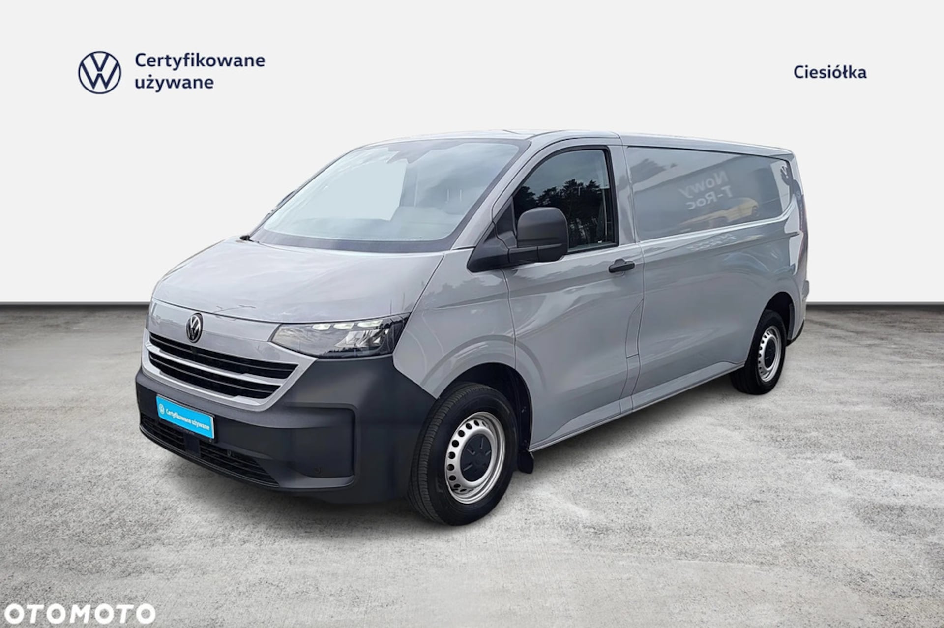 Volkswagen Transporter Furgon długi rozstaw osi
