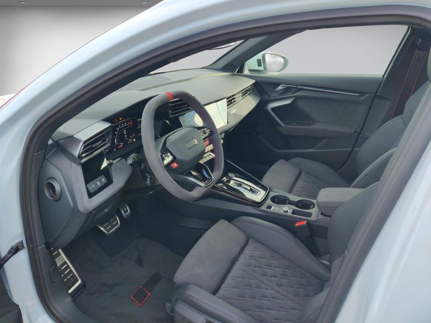 Bild über Audi RS 3 Limousine TFSI quattro 294 kW S tronic - für weitere Informationen kontaktieren Sie den Audi Partner