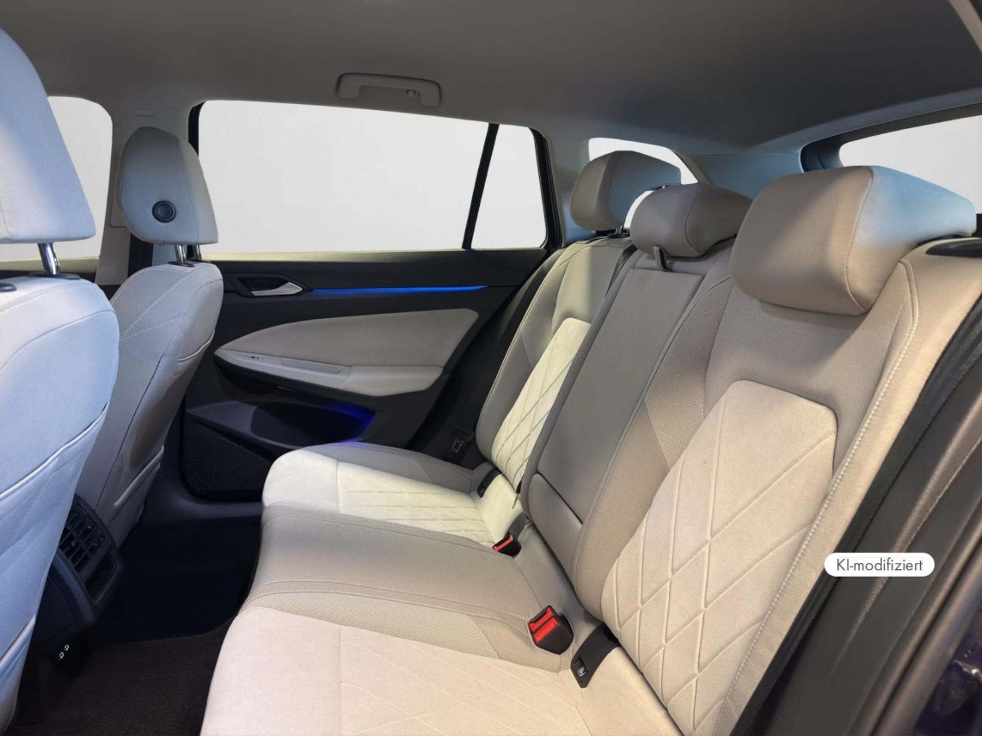 Volkswagen Golf Variant Life