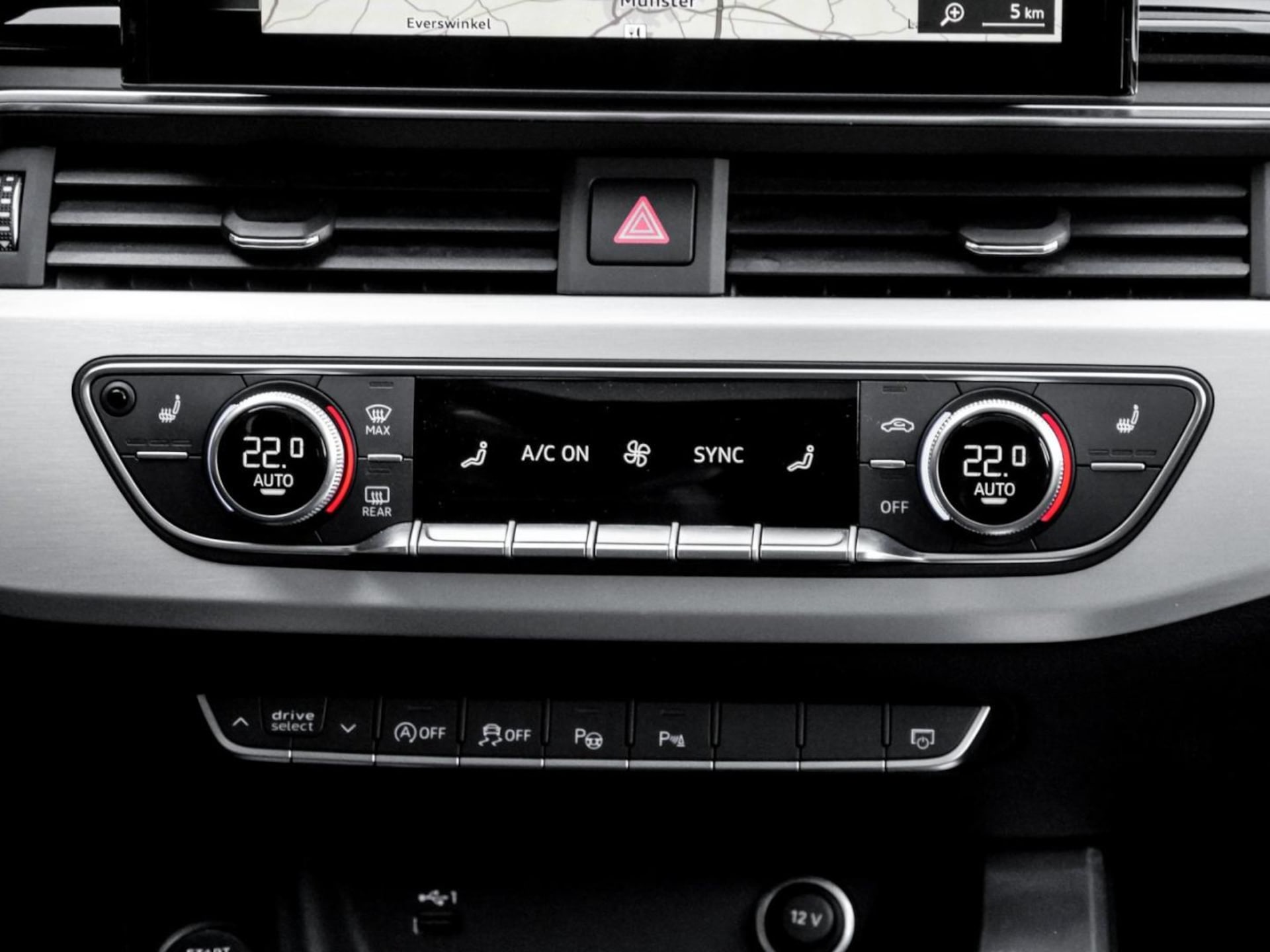 Audi A4 Avant S line