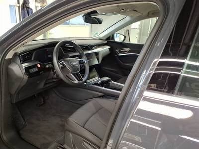 Image about Audi Q8 e-tron S line 50 e-tron quattro
