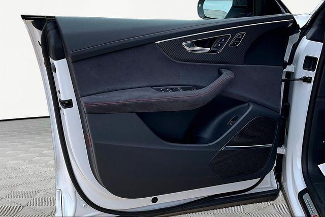 2026 Audi RS Q8 Base - Photo 18