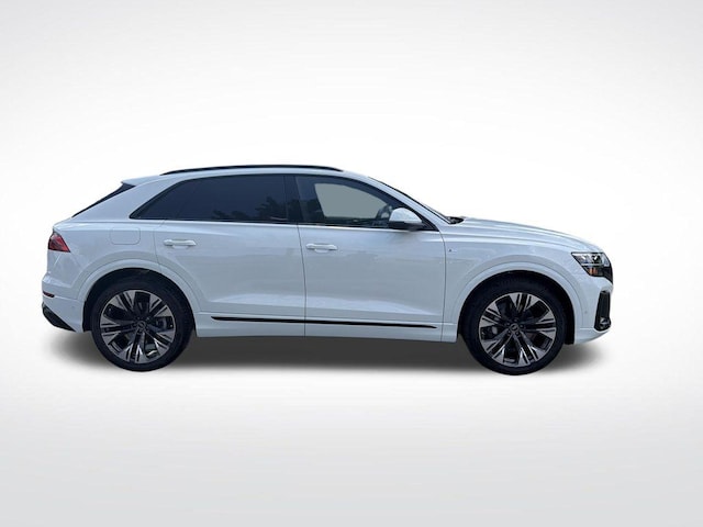 2026 Audi Q8