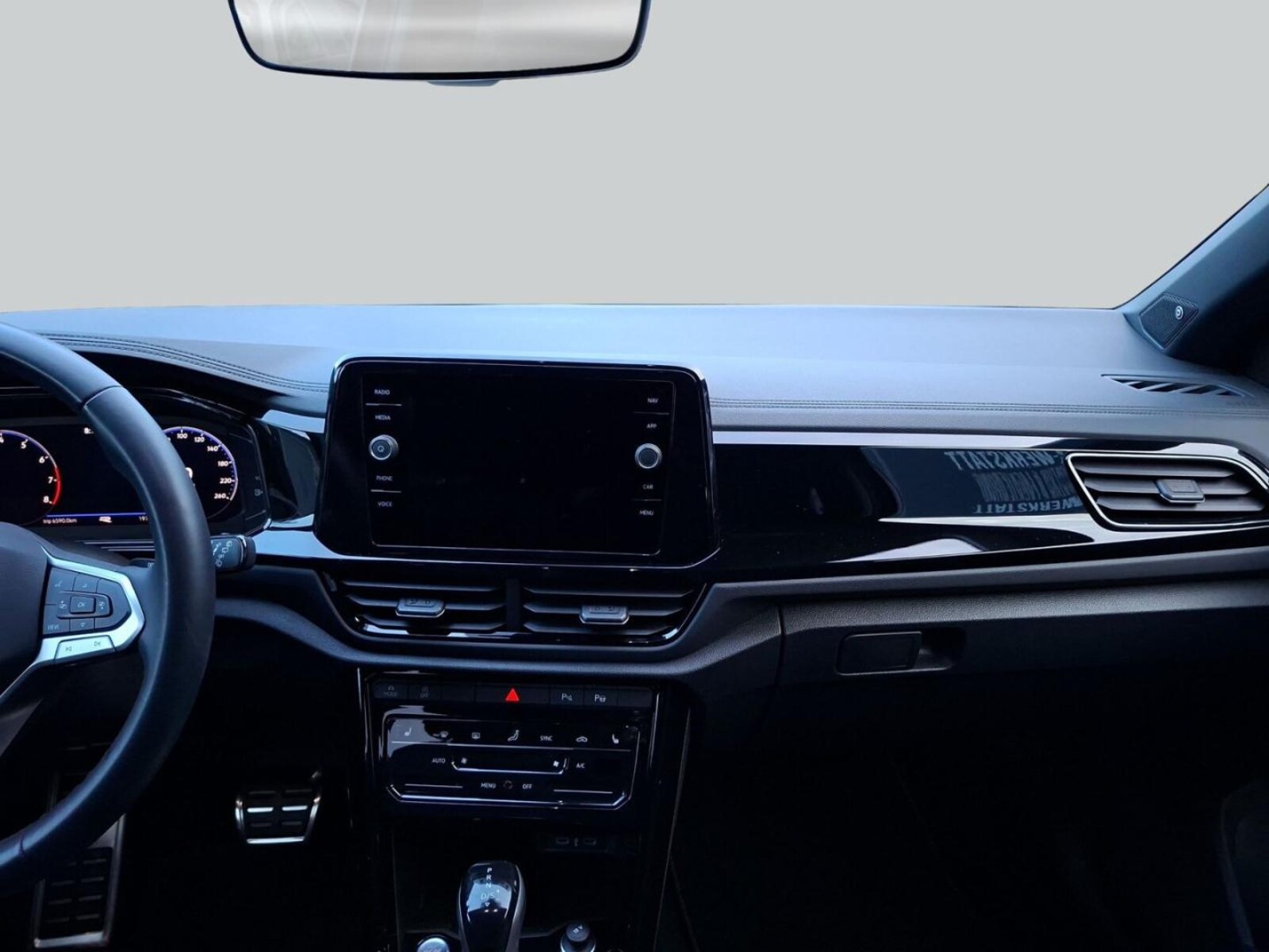 Volkswagen T-Roc – Bild 14