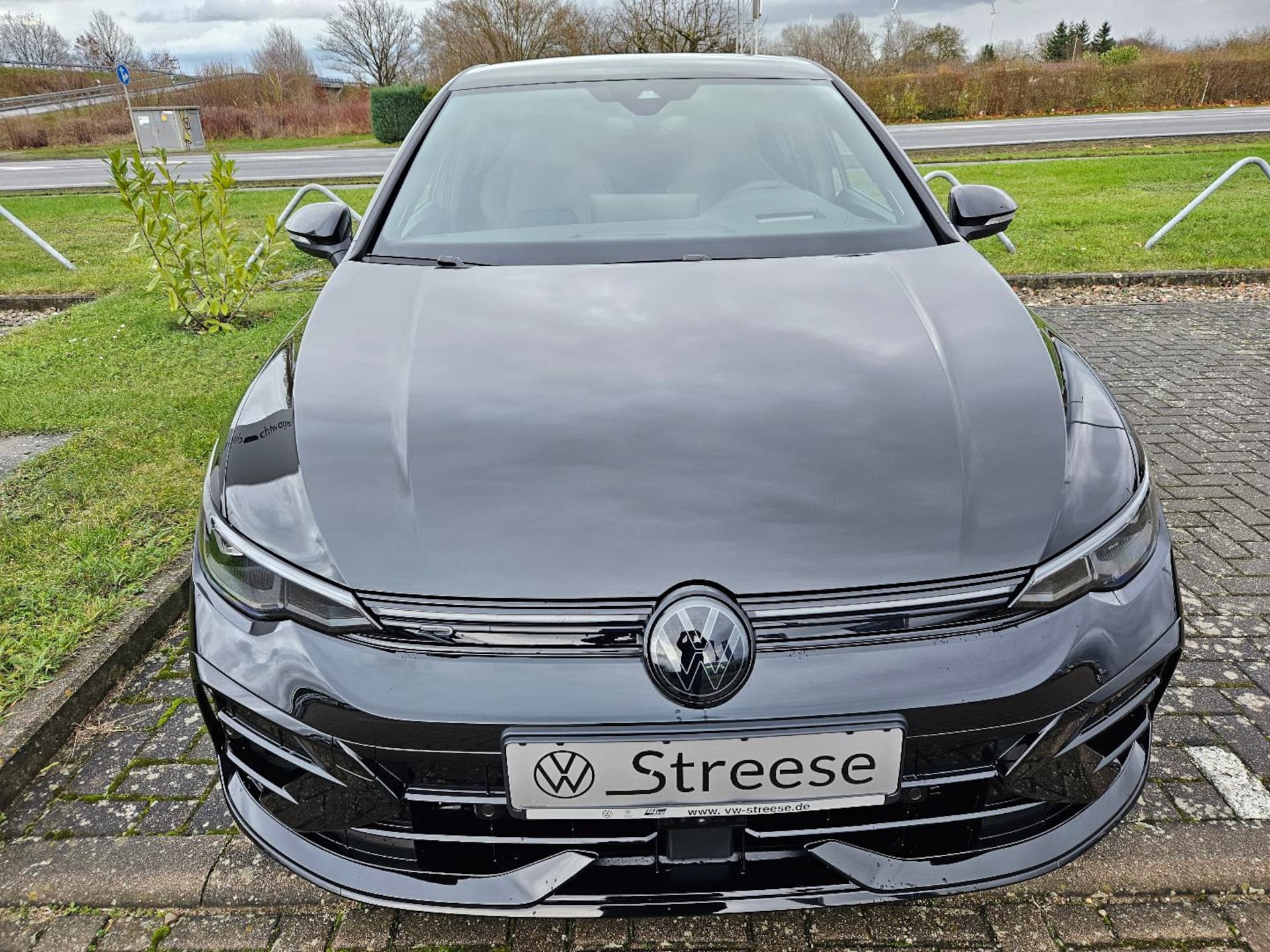 Volkswagen Golf R