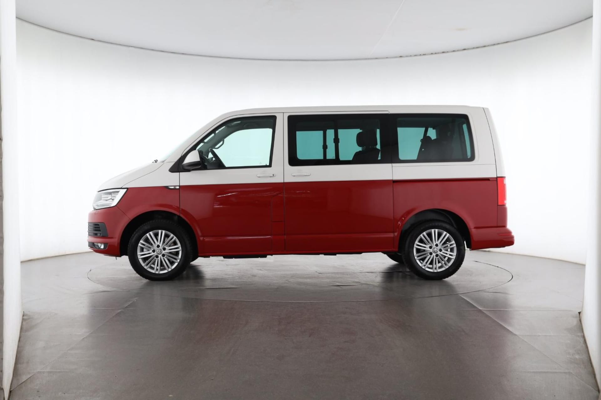 Volkswagen T6 Caravelle Trendline