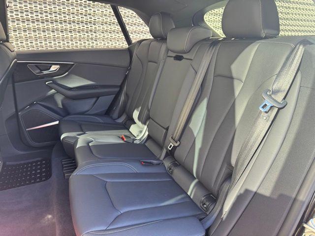 2025 Audi Q8 Premium Plus - Photo 11